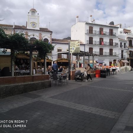 Alojamiento Alora Castillo Arabe Y Museo Exterior photo